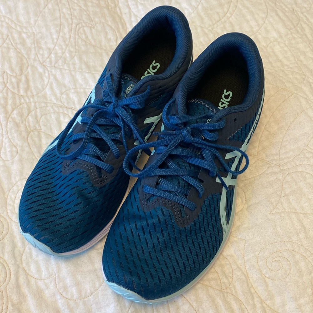 ASICS brand new